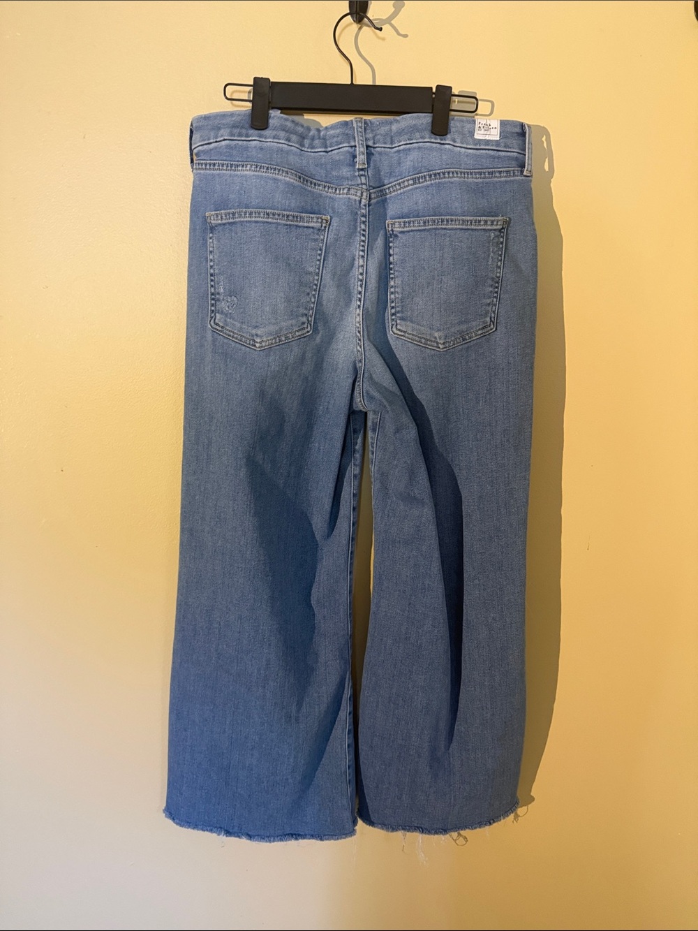 Frank & Eileen Light Blue Wide-Leg Jeans with Frayed Hem - Picture 4 of 5